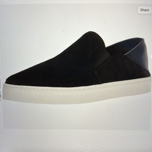 Vince Garvey Sneaker in Black Suede